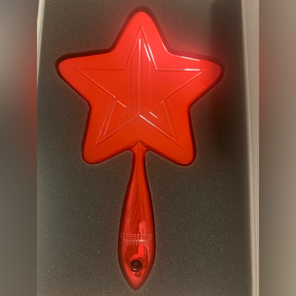 COPY - NIB Jeffree Star hand mirror - Picture 2 of 3